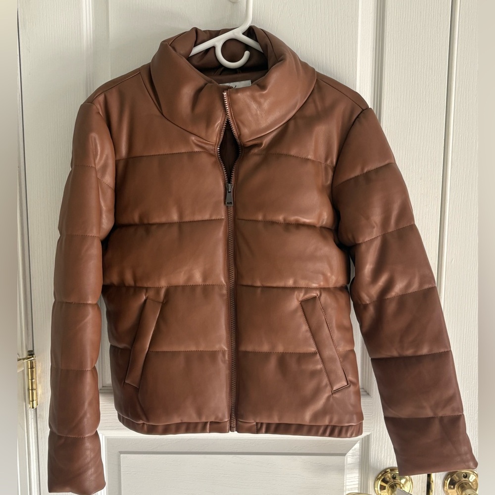 NWT Sebby faux leather puffer coat